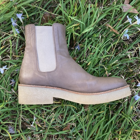 SOLD No. 6 Pull On Crepe Sole Boots - Picture 7 of 10